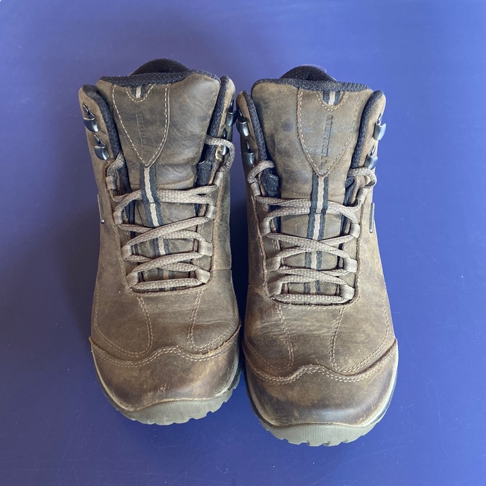 Merrill Hiking Boots